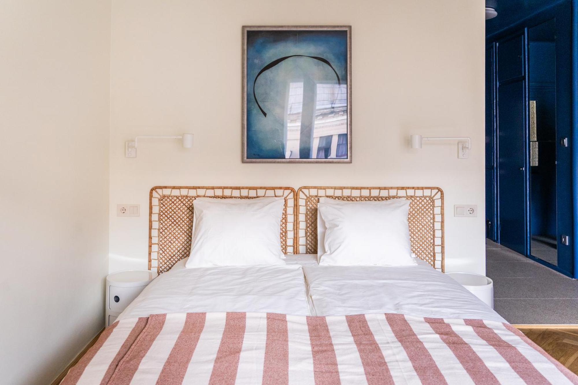 Apartamento Pannonia View Delight Budapest Exterior foto