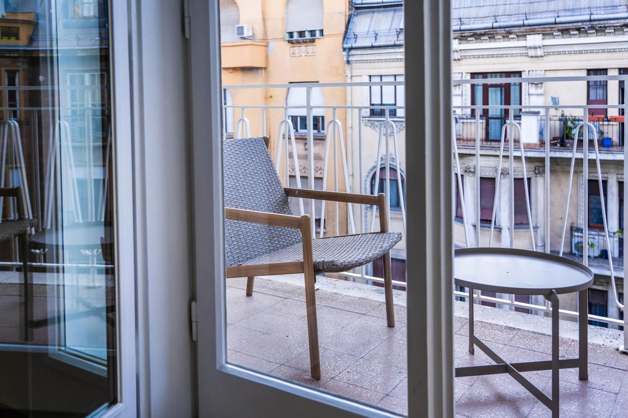 Apartamento Pannonia View Delight Budapest Exterior foto